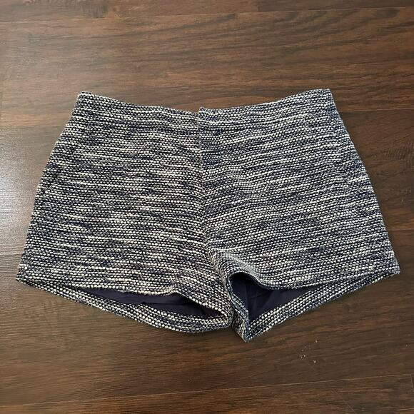 Joie blue & white tweed shorts size 8 - Picture 2 of 10